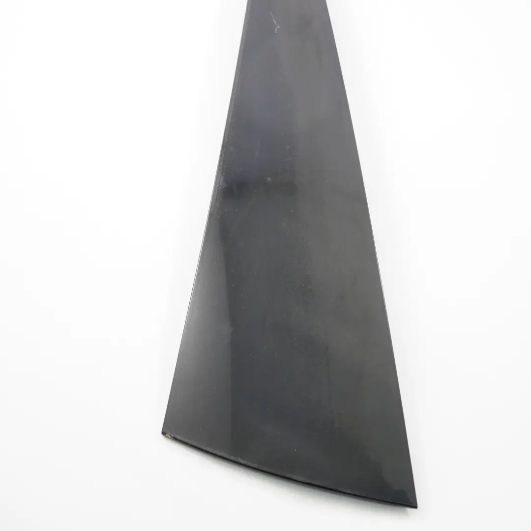 C-Pillar Colonna Coperchio del pannello Sinistra Nero per Mercedes R171 con numero di parte A1717950155 Mercedes R171 C-Pillar Colonna Coperchio del pannello Sinistra Nero - SKU A1717950155-1 - Numero di parte A1717950155