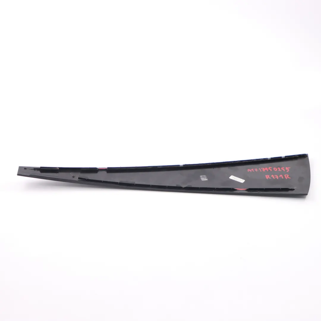 Mercedes R171 Pilar C Columna Techo Panel Tapa Derecha Negro - SKU A1717950255 - Número de pieza A1717950255