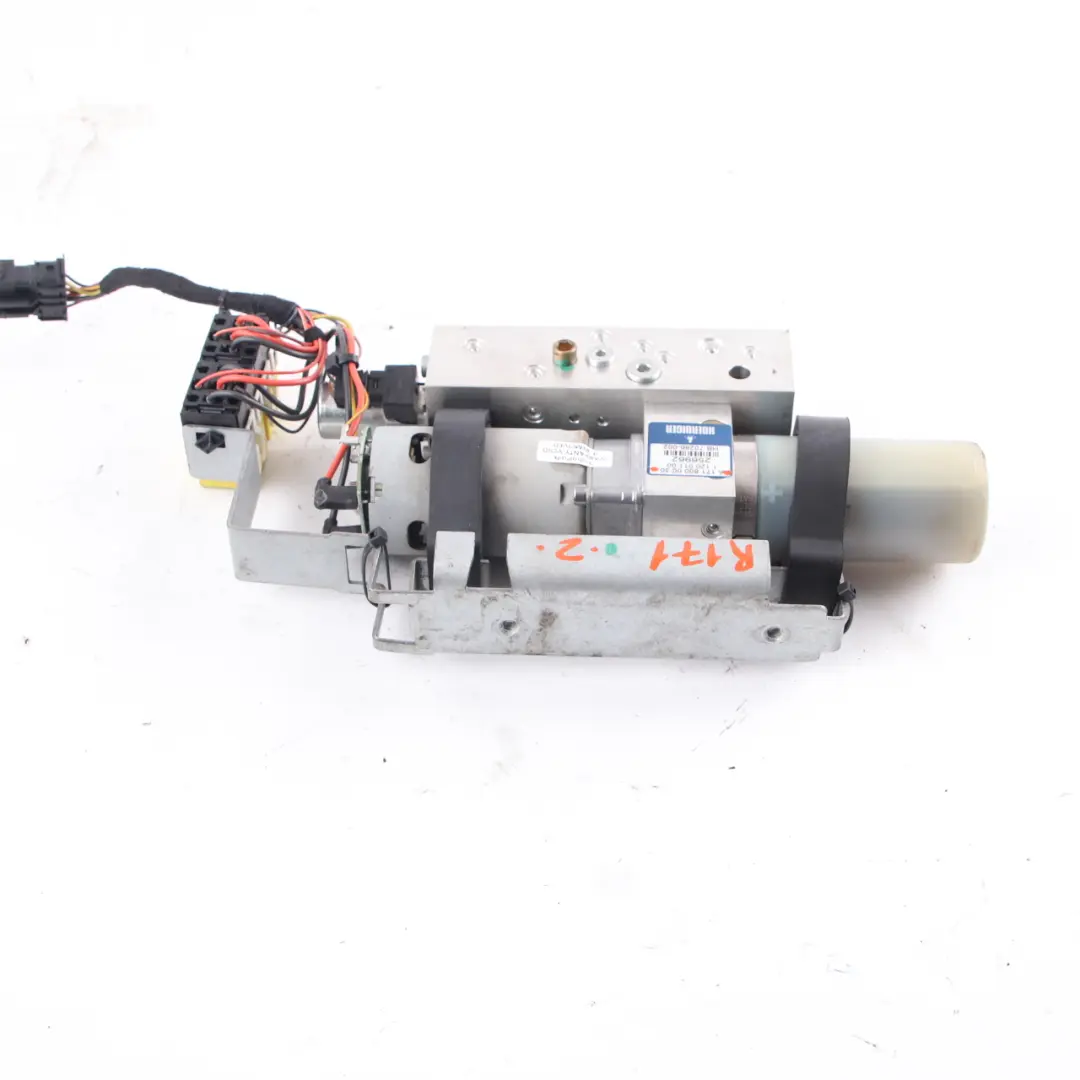 Mercedes SLK R171 Convertible Hydraulic Unit Roof Motor Pump Top A1718000030 - SKU A1718000148 - Part number A1718000148