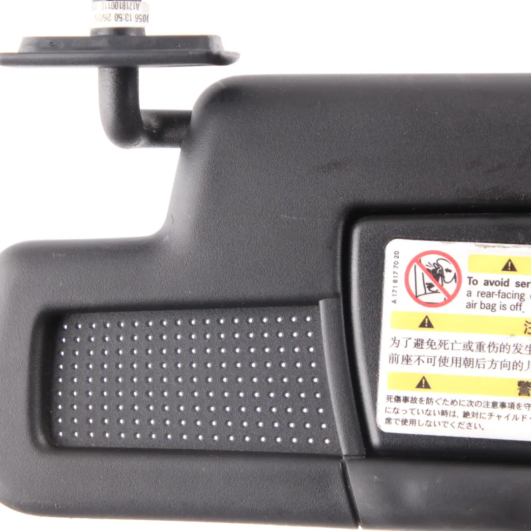 Sonnenblende Abdeckung Vorne Links Spiegel Schwarz für Mercedes SLK R171 mit Teilenummer A1718100110 Mercedes SLK R171 Sonnenblende Abdeckung Vorne Links Spiegel Schwarz - SKU A1718100110 - Teilenummer A1718100110