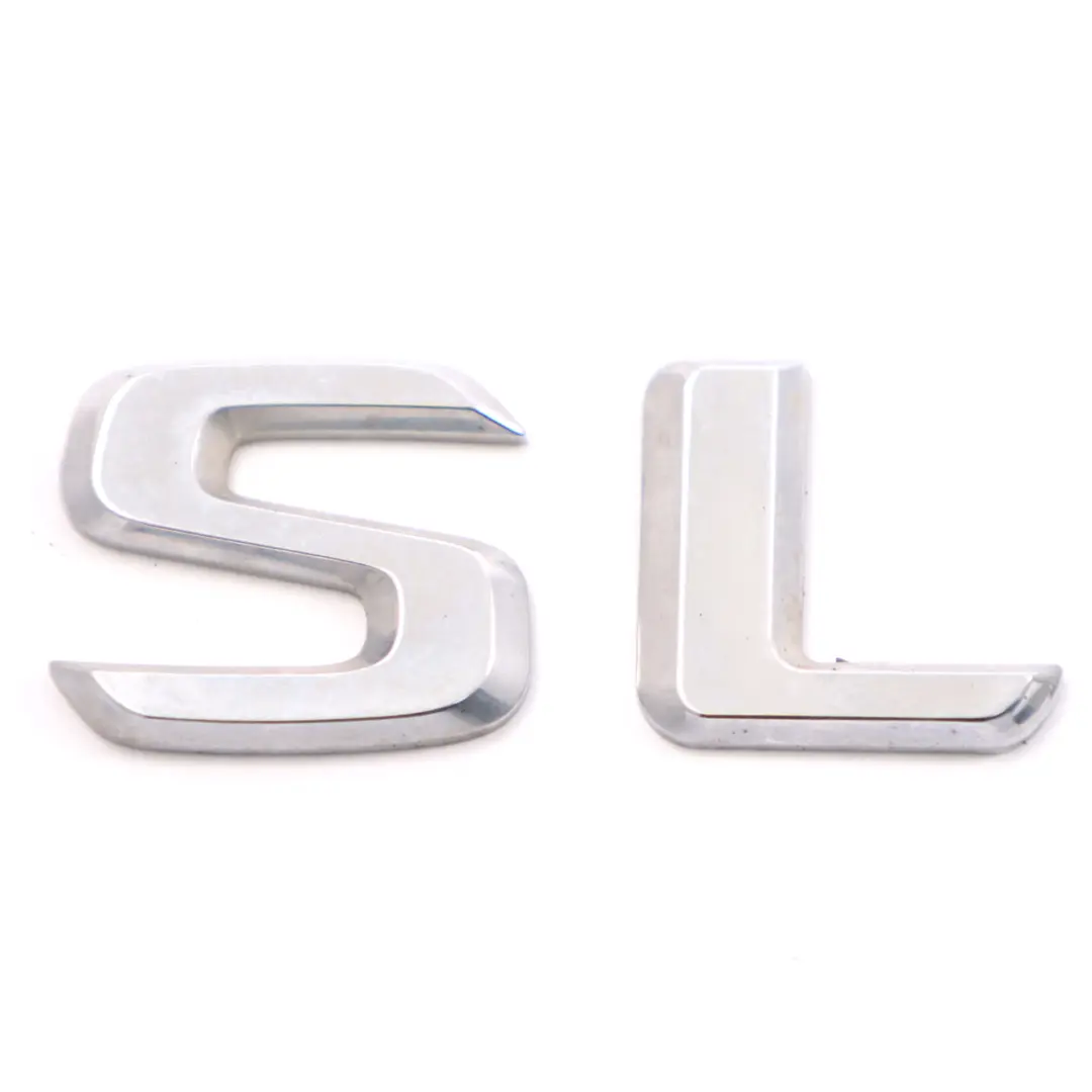 Emblemat Napis Klapy Bagażnika do Mercedes R171 SLK 300 o numerze A1718170315 Mercedes R171 SLK 300 Emblemat Napis Klapy Bagażnika - SKU A1718170315 - Numer Części A1718170315
