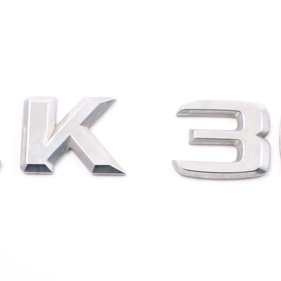 Emblema baule posteriore aderente per Mercedes R171 SLK 300 con numero di parte A1718170315 Mercedes R171 SLK 300 Emblema baule posteriore aderente - SKU A1718170315 - Numero di parte A1718170315