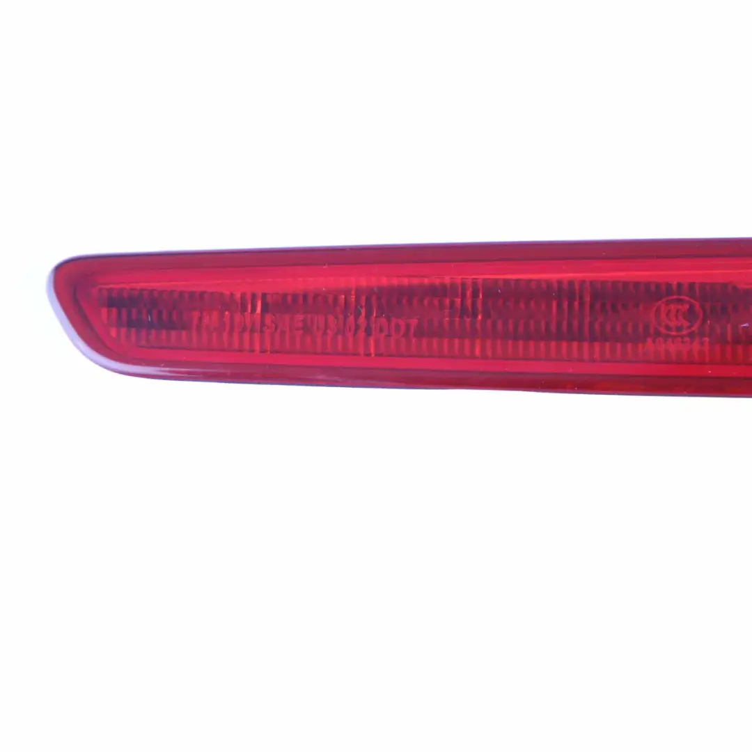 Terza luce stop freno posteriore rosso per Mercedes SLK R171 con numero di parte A1718200056 Mercedes SLK R171 Terza luce stop freno posteriore rosso - SKU A1718200056-1 - Numero di parte A1718200056
