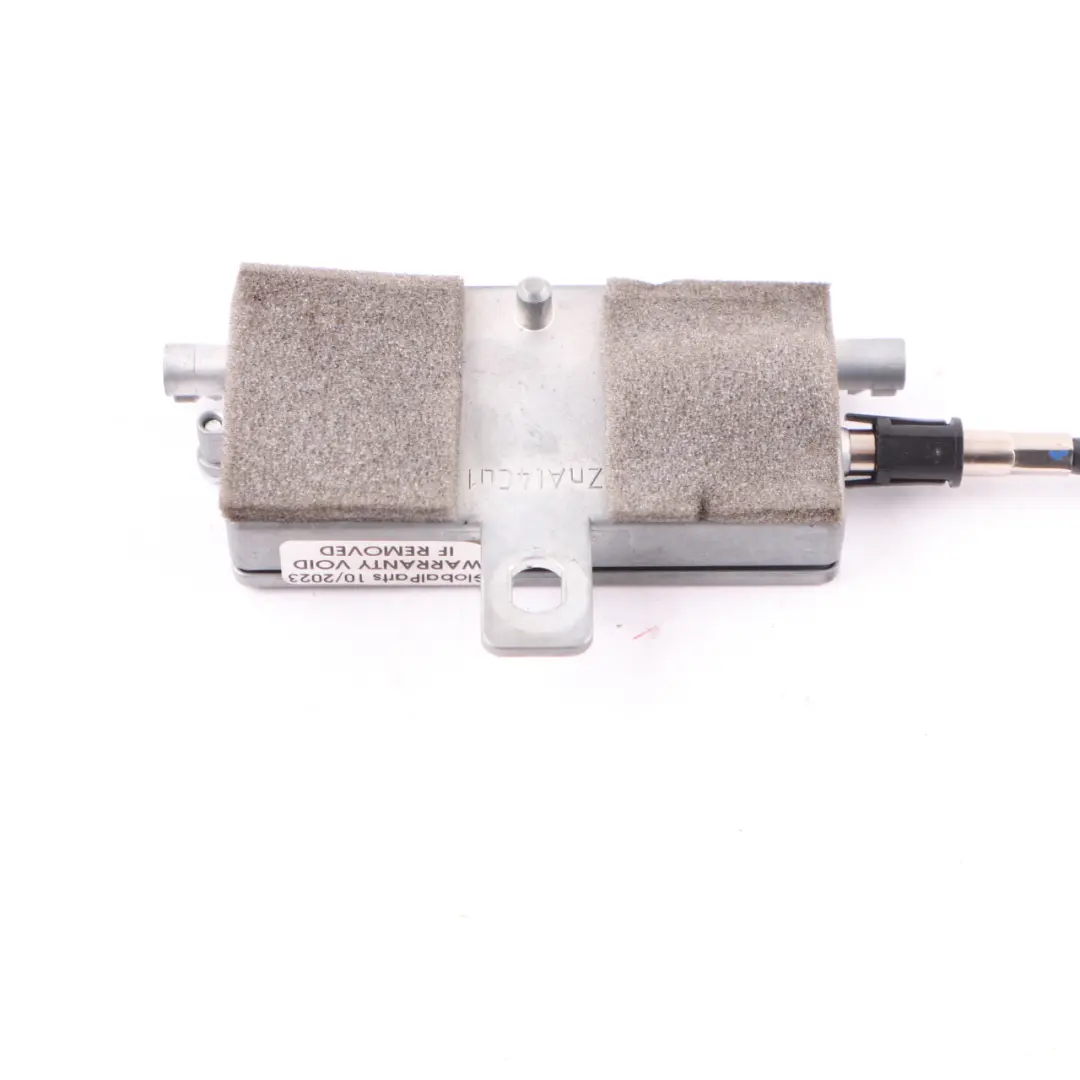 Aerial Antenna Amplifier Control Unit Module to Mercedes SLK R171 with Part number A1718200089 Mercedes SLK R171 Aerial Antenna Amplifier Control Unit Module - SKU A1718200089 - Part number A1718200089