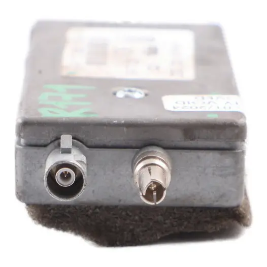Antenna Amplifier Aerial Control Module Unit to Mercedes R171 with Part number A1718200189 Mercedes R171 Antenna Amplifier Aerial Control Module Unit - SKU A1718200189 - Part number A1718200189