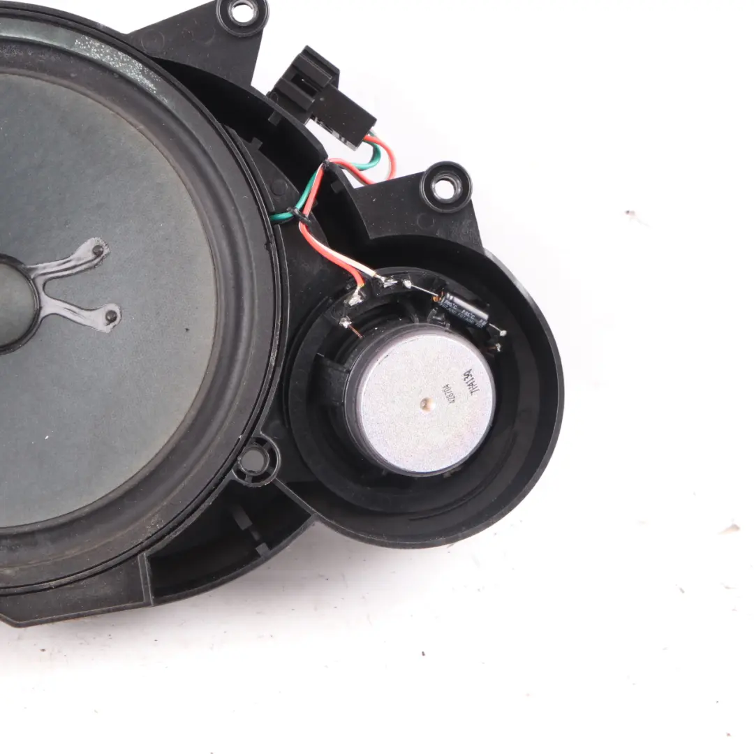 Panneau de Porte Haut-parleur Avant Droit Audio pour Mercedes SLK R171 à propos du numéro de pièce A1718200202 Mercedes SLK R171 Panneau de Porte Haut-parleur Avant Droit Audio - SKU A1718200202 - Numéro de pièce A1718200202