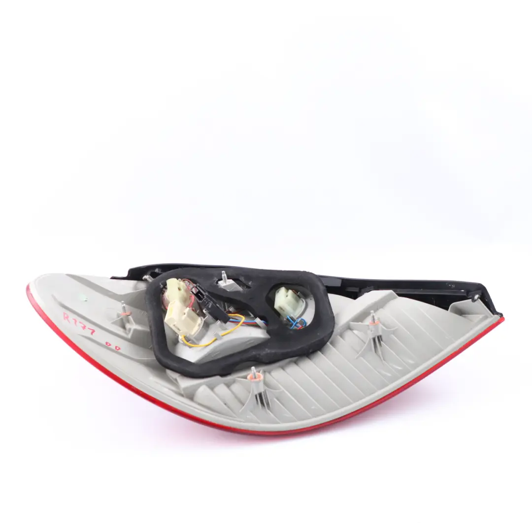 Luz Trasera Derecha Panel lateral luces traseras para Mercedes SLK R171 con número de pieza A1718200264 Mercedes SLK R171 Luz Trasera Derecha Panel lateral luces traseras - SKU A1718200264 - Número de pieza A1718200264