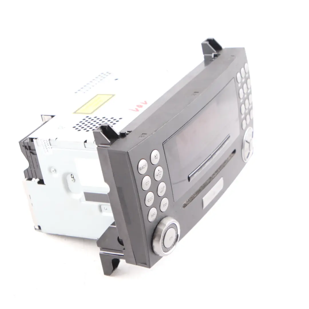 Stereo Radio CD Player Unidad principal para Mercedes SLK R171 con número de pieza A1718200386 Mercedes SLK R171 Stereo Radio CD Player Unidad principal - SKU A1718200386 - Número de pieza A1718200386