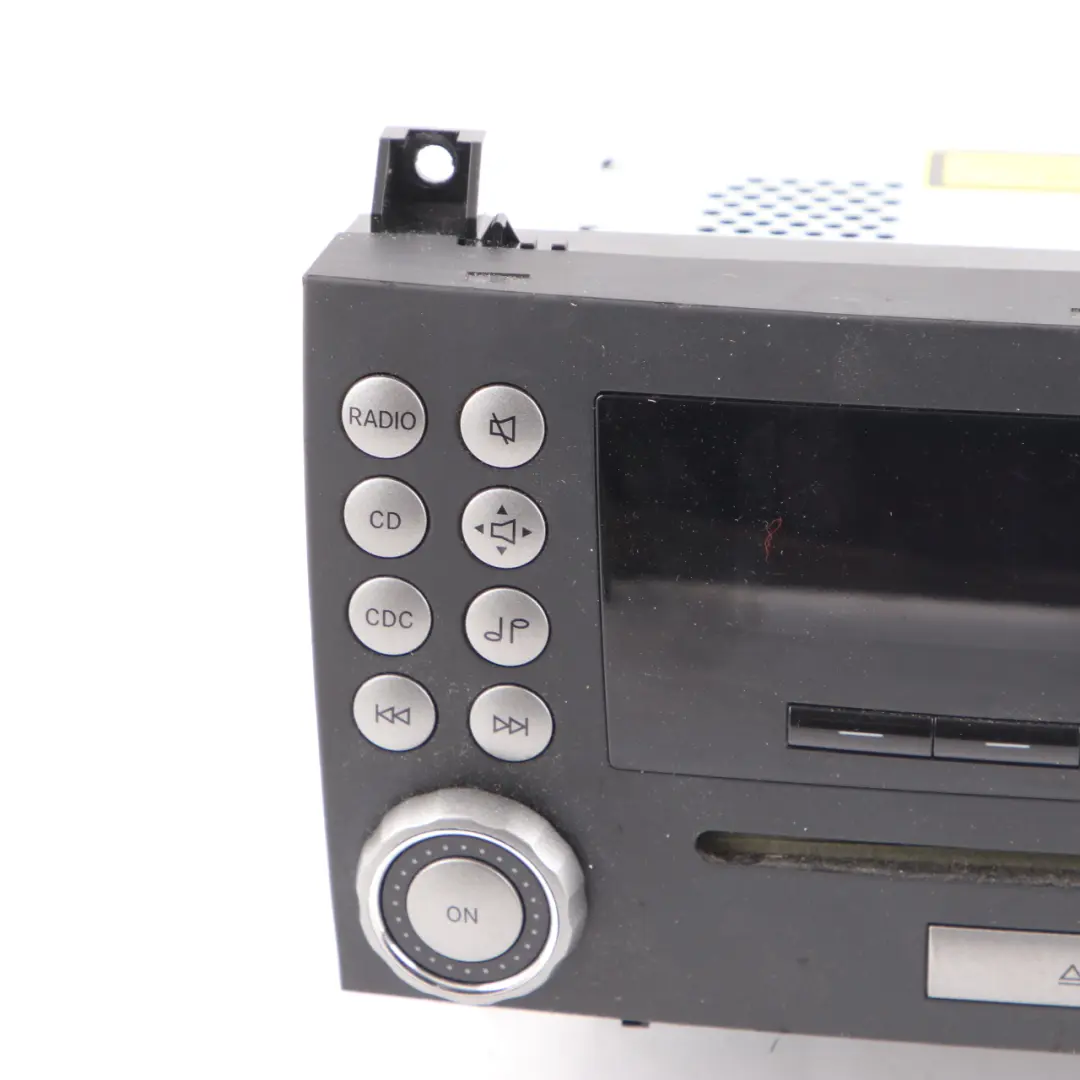 Stereo Radio CD Player Head Unit to Mercedes SLK R171 with Part number A1718200386 Mercedes SLK R171 Stereo Radio CD Player Head Unit - SKU A1718200386 - Part number A1718200386