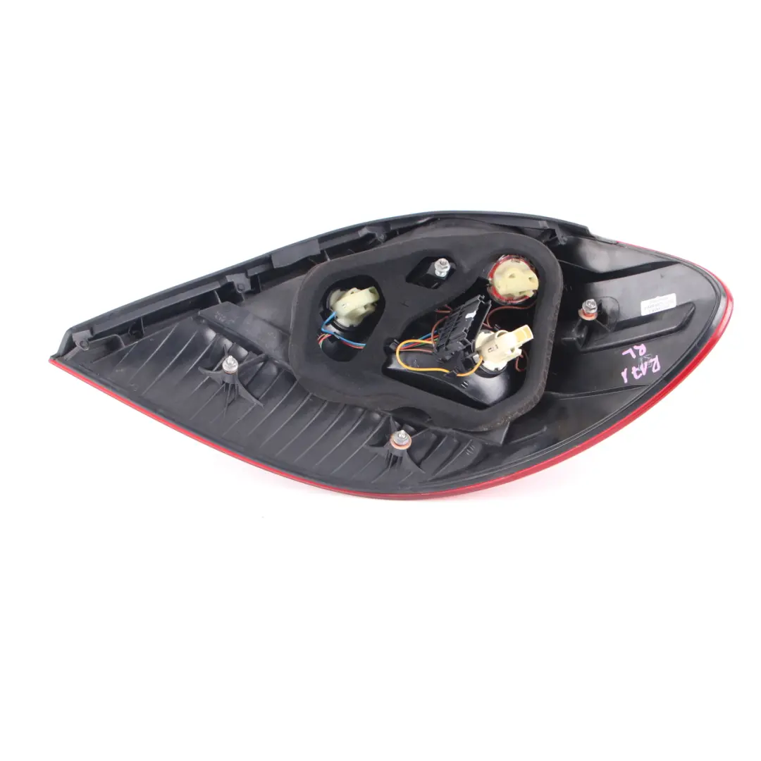 Mercedes SLK R171 Piloto trasero Izquierda Luz Panel Embellecedor - SKU A1718200564 - Número de pieza A1718200564
