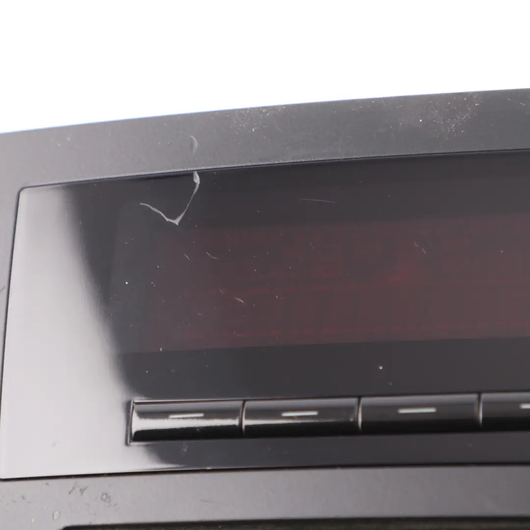 Stereoradio CD-Player Hauptgerät für Mercedes SLK R171 mit Teilenummer A1718200786 Mercedes SLK R171 Stereoradio CD-Player Hauptgerät - SKU A1718200786 - Teilenummer A1718200786