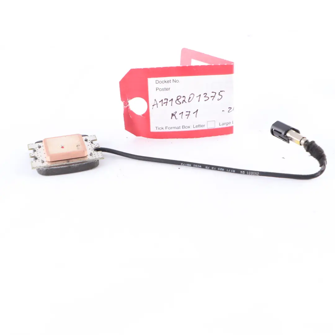 Antena GPS do Mercedes SLK R171 o numerze A1718201375 Mercedes SLK R171 Antena GPS - SKU A1718201375 - Numer Części A1718201375