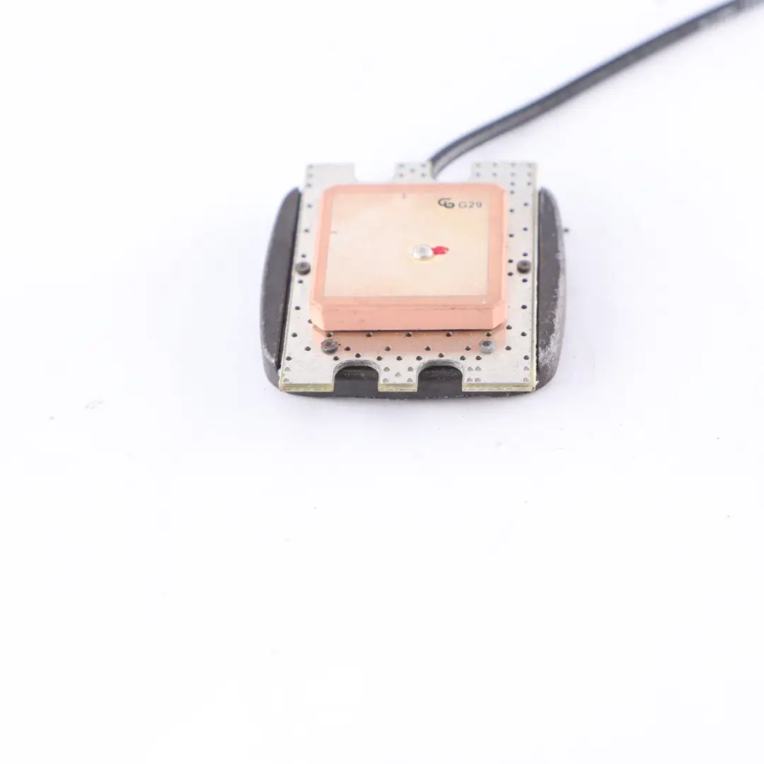 Antenna parabrezza Antenna antenna navigazione GPS per Mercedes SLK R171 con numero di parte A1718201375 Mercedes SLK R171 Antenna parabrezza Antenna antenna navigazione GPS - SKU A1718201375 - Numero di parte A1718201375