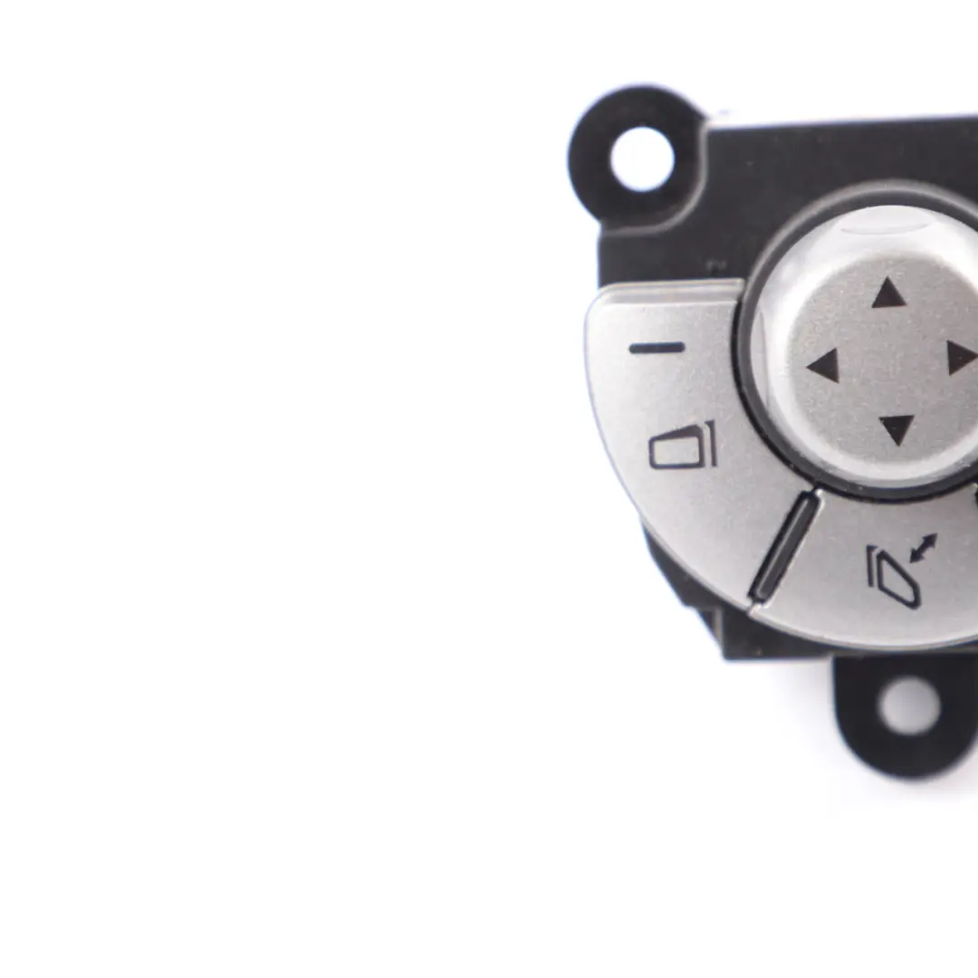 Außenspiegel Verstellung Schalter Power Fold für Mercedes SLK R171 mit Teilenummer A1718204310 Mercedes SLK R171 Außenspiegel Verstellung Schalter Power Fold - SKU A1718204310 - Teilenummer A1718204310