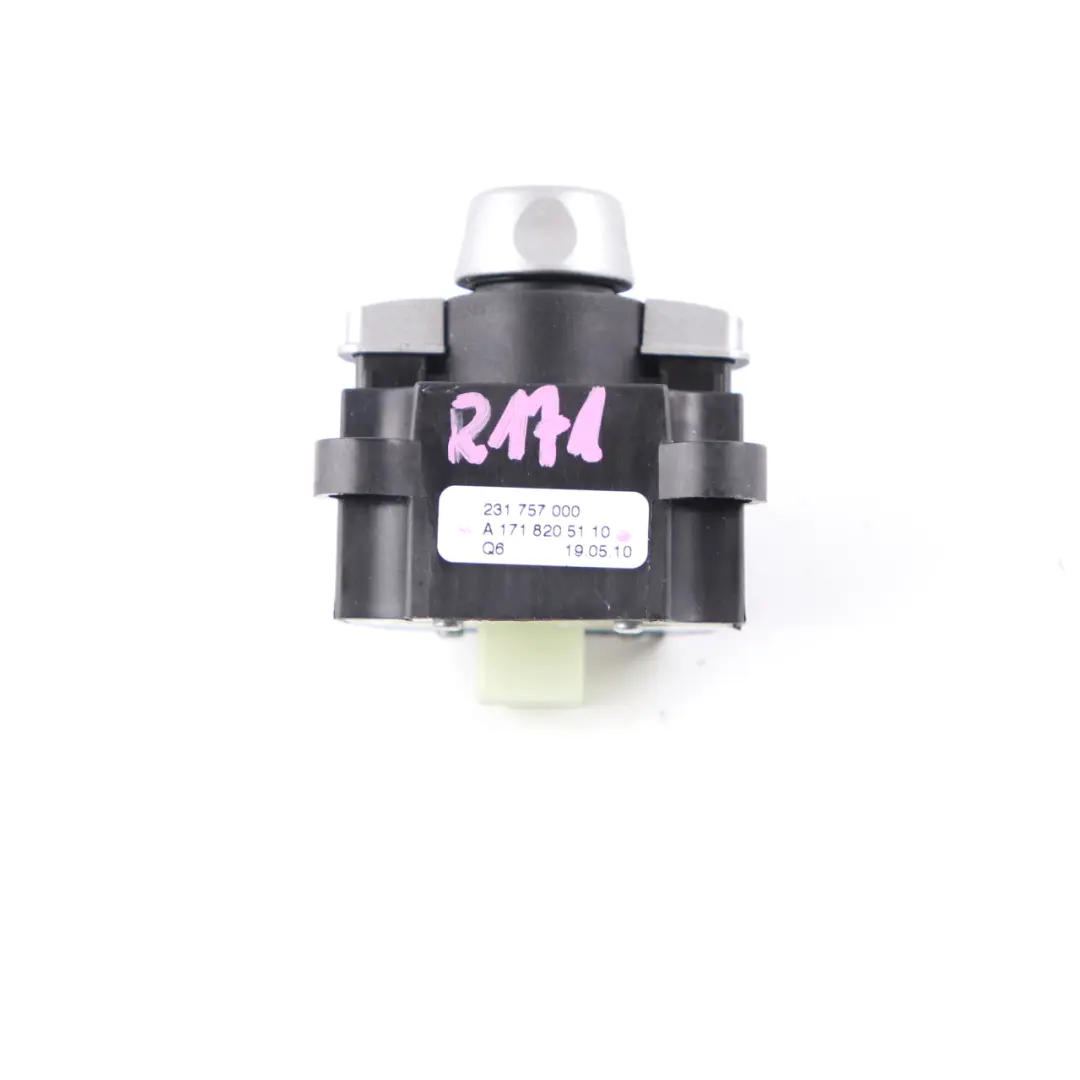 Botón Interruptor Techo Solar Unidad de Control Superior para Mercedes SLK R171 con número de pieza A1718205110 Mercedes SLK R171 Botón Interruptor Techo Solar Unidad de Control Superior - SKU A1718205110 - Número de pieza A1718205110