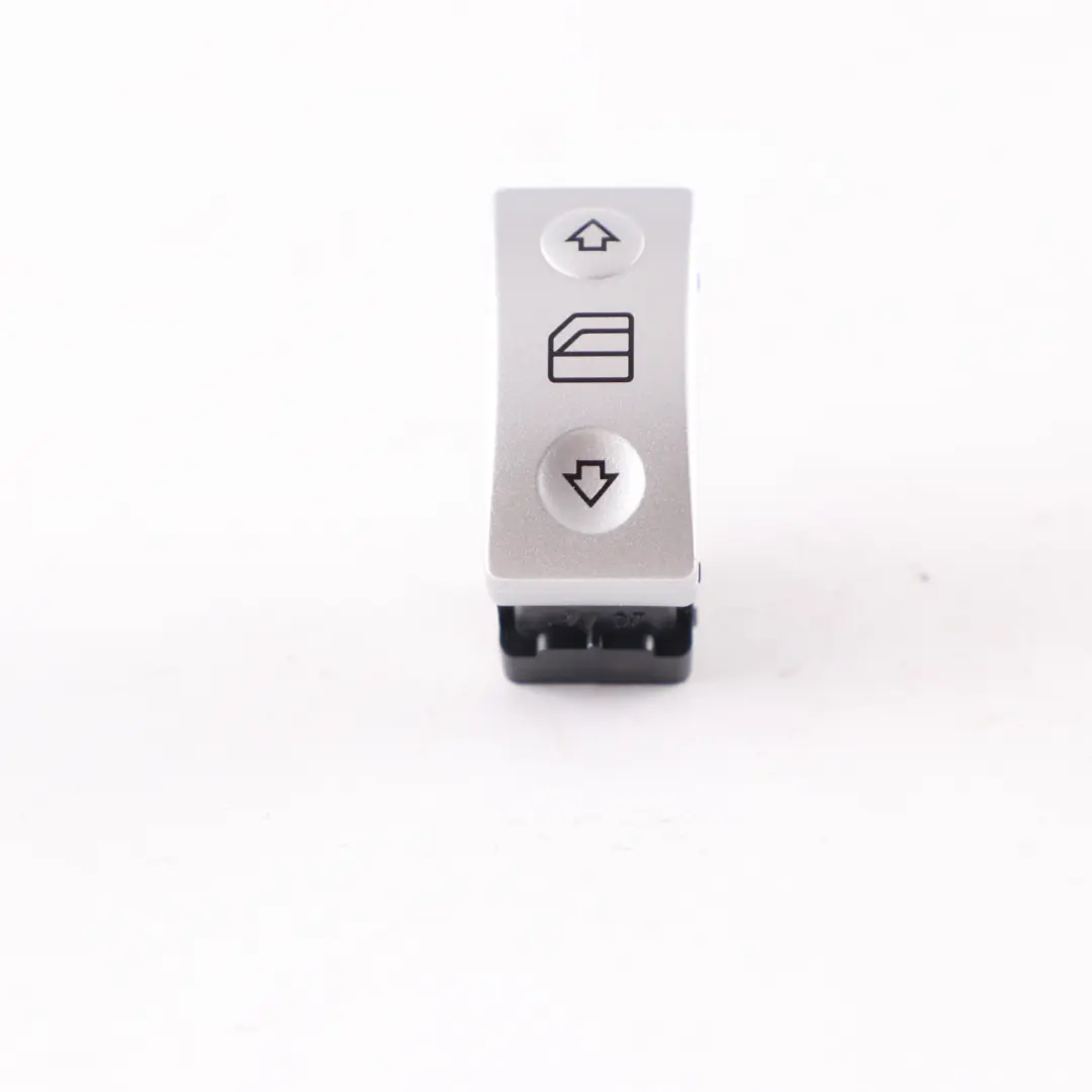 Fensterheber Schalter Vordertürregelung für Mercedes SLK R171 mit Teilenummer A1718205410 Mercedes SLK R171 Fensterheber Schalter Vordertürregelung - SKU A1718205410 - Teilenummer A1718205410