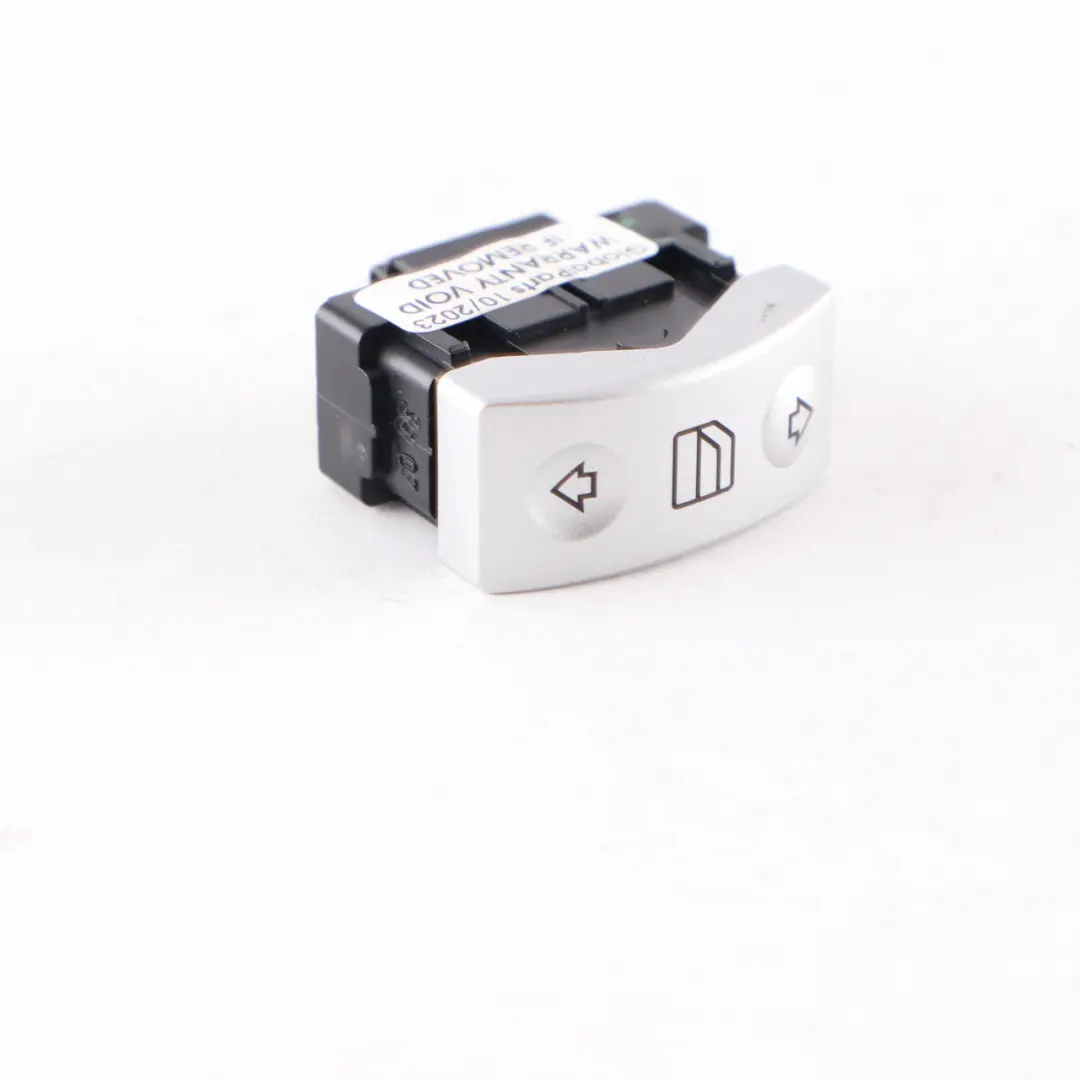 Interruptor Elevalunas Puerta Delantera Regulación para Mercedes SLK R171 con número de pieza A1718205410 Mercedes SLK R171 Interruptor Elevalunas Puerta Delantera Regulación - SKU A1718205410 - Número de pieza A1718205410