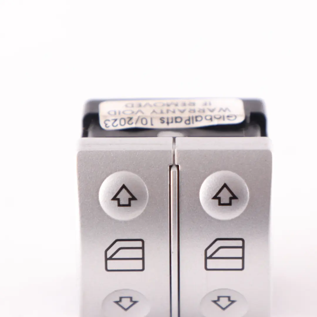 Interrupteur lève vitre côté conducteur Régulateur pour Mercedes SLK R171 à propos du numéro de pièce A1718205510 Mercedes SLK R171 Interrupteur lève vitre côté conducteur Régulateur - SKU A1718205510 - Numéro de pièce A1718205510