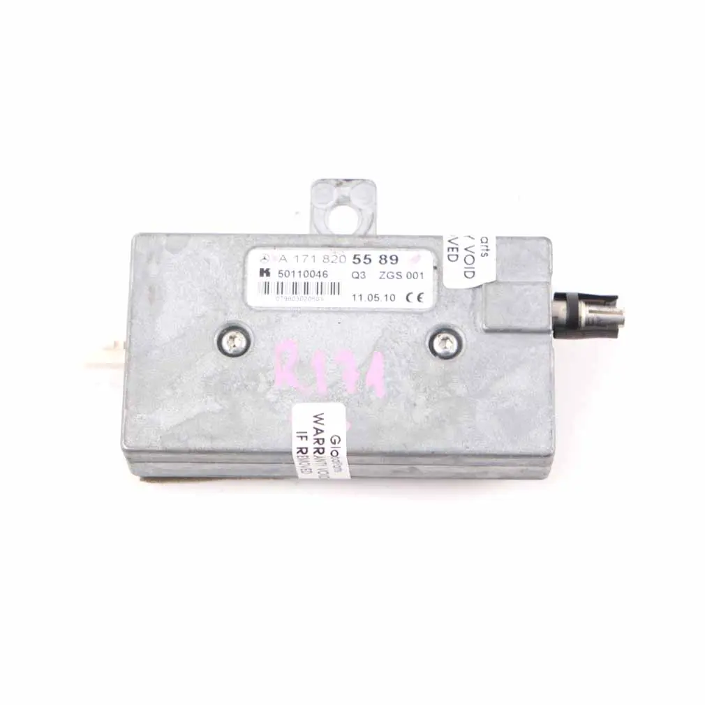 Antenna Aerial Diversity Amplifier Control Unit to Mercedes SLK R171 with Part number A1718205589 Mercedes SLK R171 Antenna Aerial Diversity Amplifier Control Unit - SKU A1718205589 - Part number A1718205589