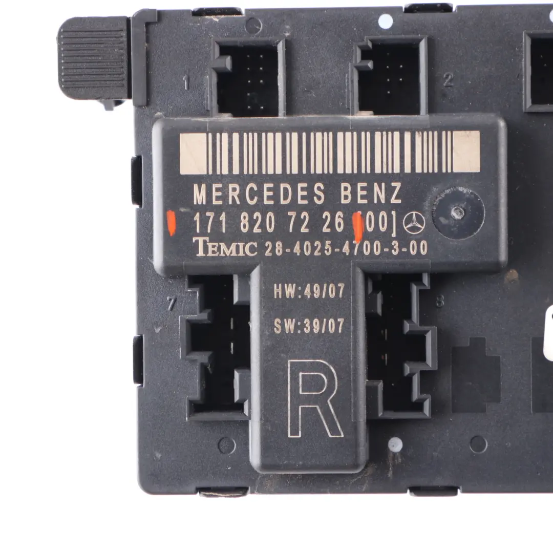Türmodul Vorne Rechts Steuergerät ECU für Mercedes SLK R171 mit Teilenummer A1718207226 Mercedes SLK R171 Türmodul Vorne Rechts Steuergerät ECU - SKU A1718207226 - Teilenummer A1718207226