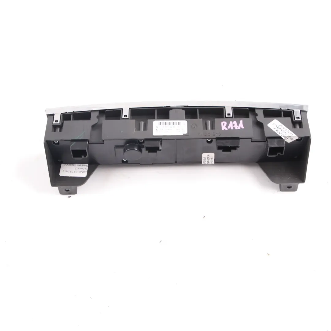Pannello Interruttori Console Centrale ESP PDC per Mercedes SLK R171 con numero di parte A1718209410 Mercedes SLK R171 Pannello Interruttori Console Centrale ESP PDC - SKU A1718209410 - Numero di parte A1718209410