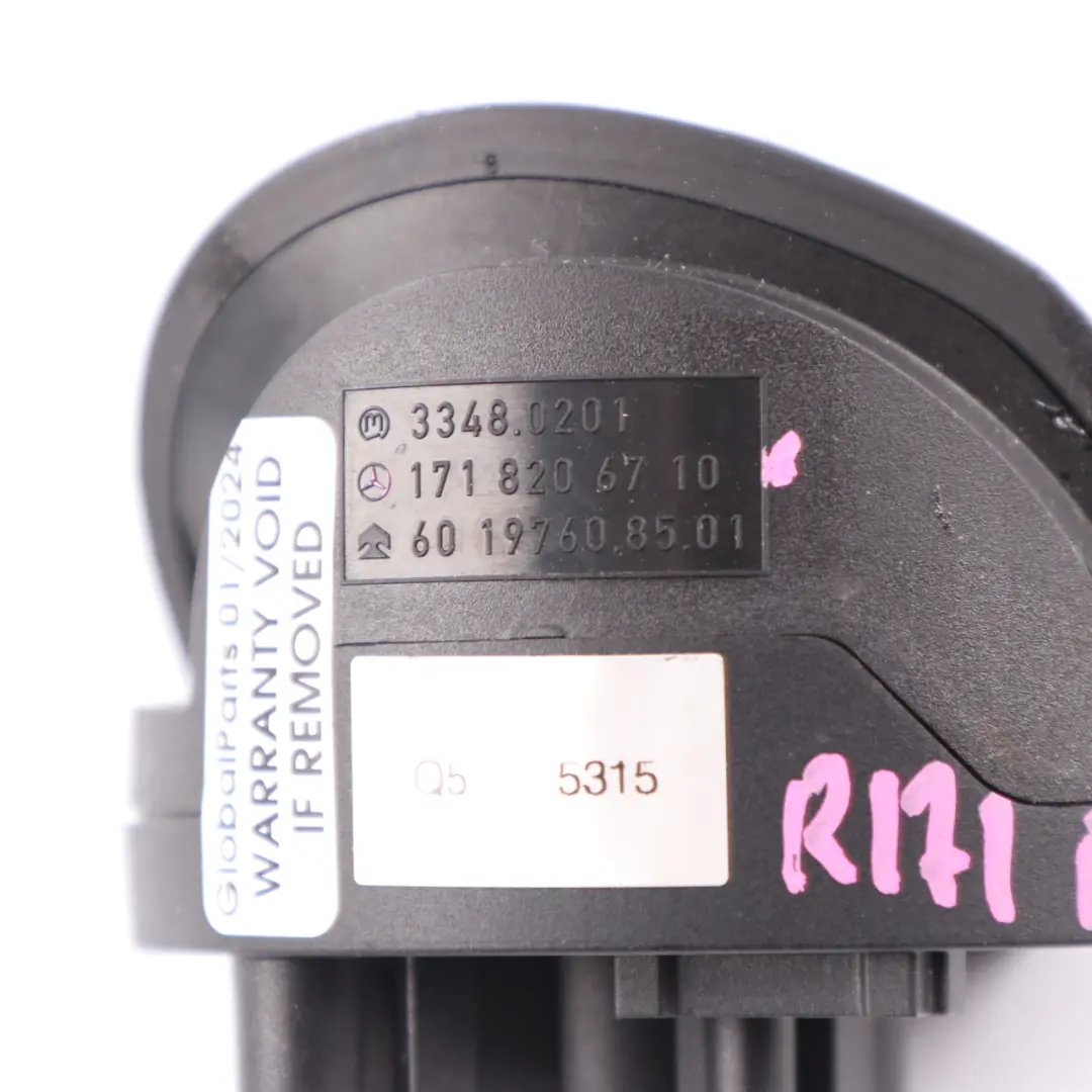  Steering Wheel Switch Mercedes R171 W203 Multifunction Right O/S A1718206710 - SKU A17182096710 - Part number A1718209610