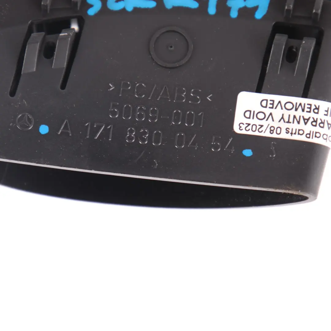 Griglia di aerazione destra Cruscotto Ugello Trim per Mercedes SLK R171 con numero di parte A1718300454 Mercedes SLK R171 Griglia di aerazione destra Cruscotto Ugello Trim - SKU A1718300454 - Numero di parte A1718300454