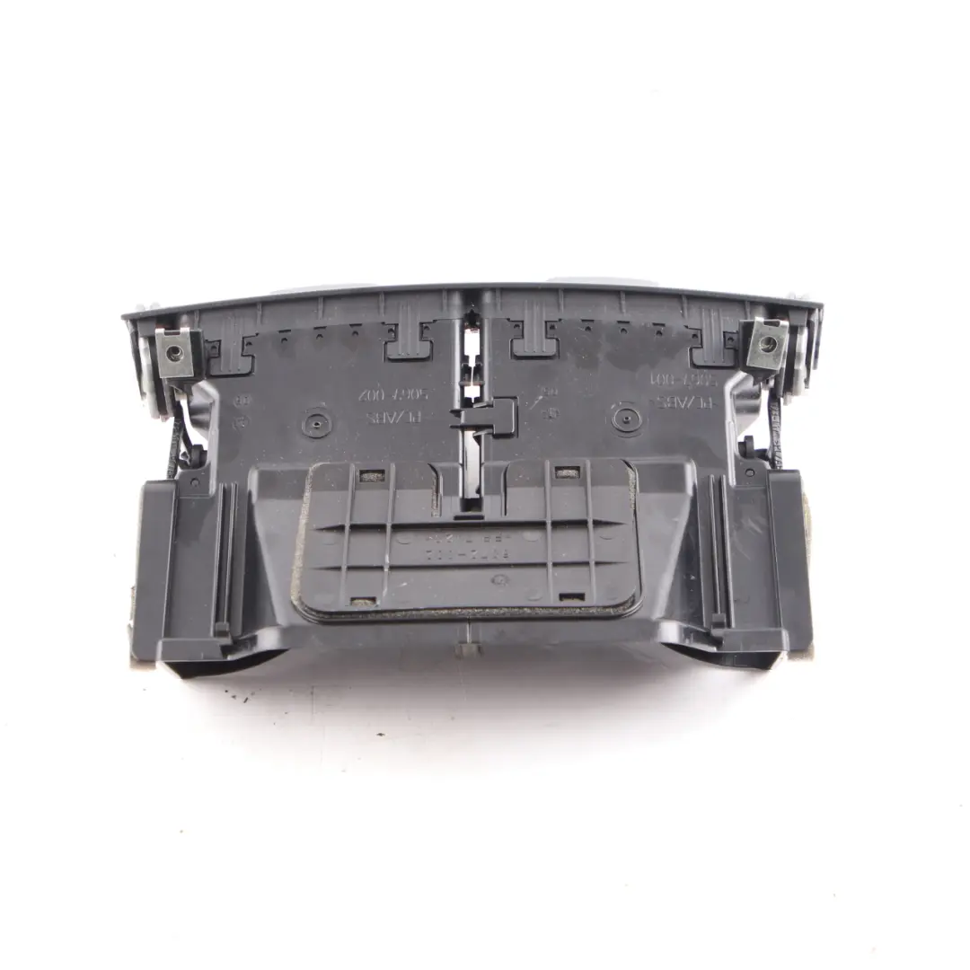 Rejilla aire fresco Ventilación central delantera Salpicadero para Mercedes SLK R171 con número de pieza A1718300954 Mercedes SLK R171 Rejilla aire fresco Ventilación central delantera Salpicadero - SKU A1718300954 - Número de pieza A1718300954