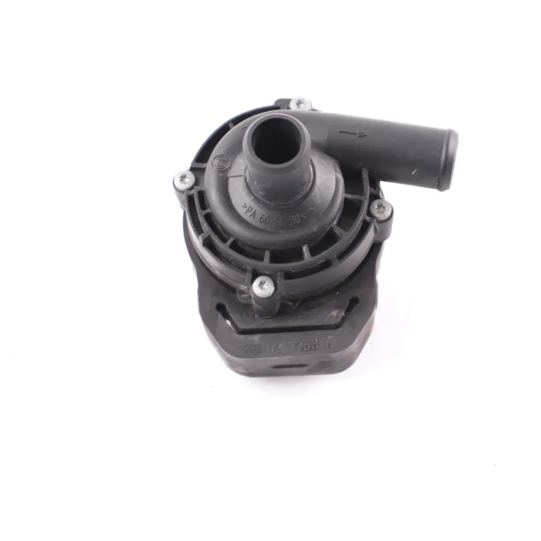 Pompe eau auxiliaire Mercedes SLK R171 W245 circulation liquide pour à propos du numéro de pièce A1718350064 Pompe eau auxiliaire Mercedes SLK R171 W245 circulation liquide - SKU A1718350064 - Numéro de pièce A1718350064