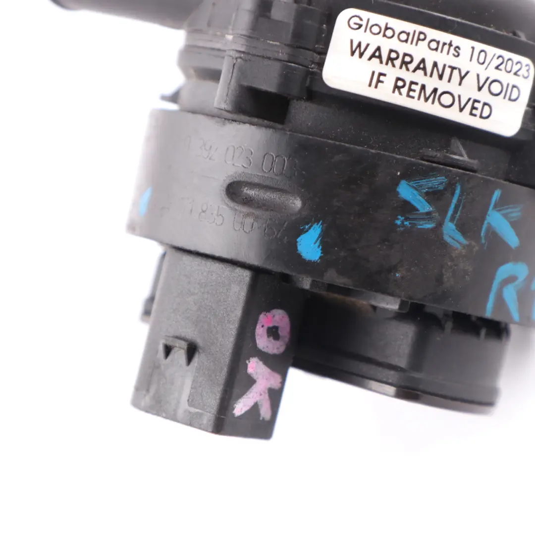 Pompe eau auxiliaire Mercedes SLK R171 W245 circulation liquide pour à propos du numéro de pièce A1718350064 Pompe eau auxiliaire Mercedes SLK R171 W245 circulation liquide - SKU A1718350064 - Numéro de pièce A1718350064