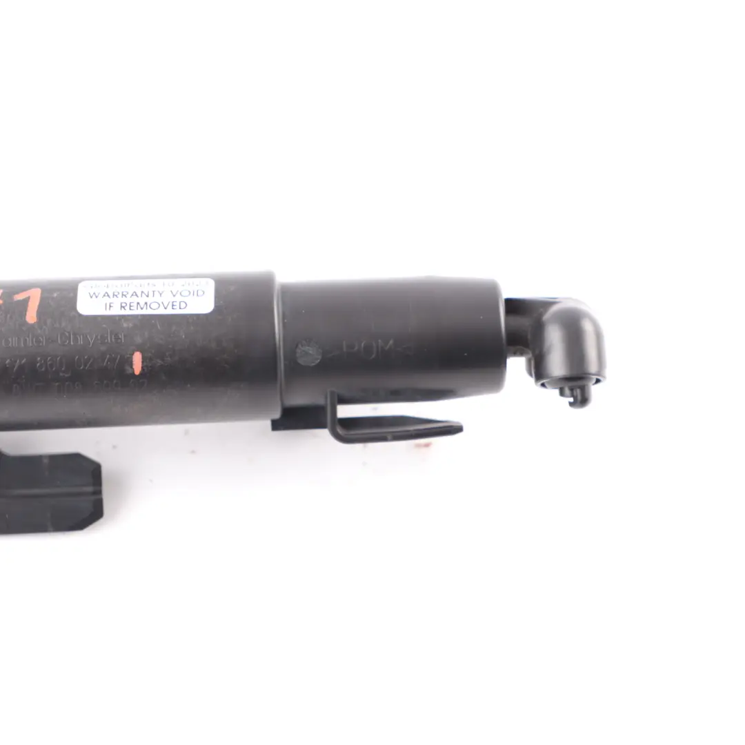 Ugello lavafari destro per Mercedes SLK R171 con numero di parte A1718600247 Mercedes SLK R171 Ugello lavafari destro - SKU A1718600247 - Numero di parte A1718600247