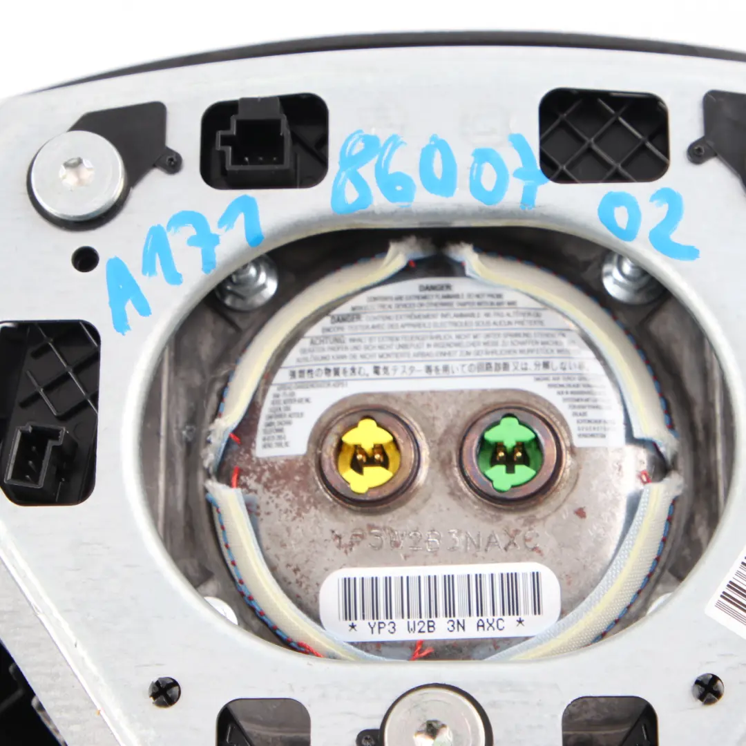 Volant Airbag Module Air Bag Noir pour Mercedes R171 W203 à propos du numéro de pièce A1718600702 Mercedes R171 W203 Volant Airbag Module Air Bag Noir - SKU A1718600702 - Numéro de pièce A1718600702