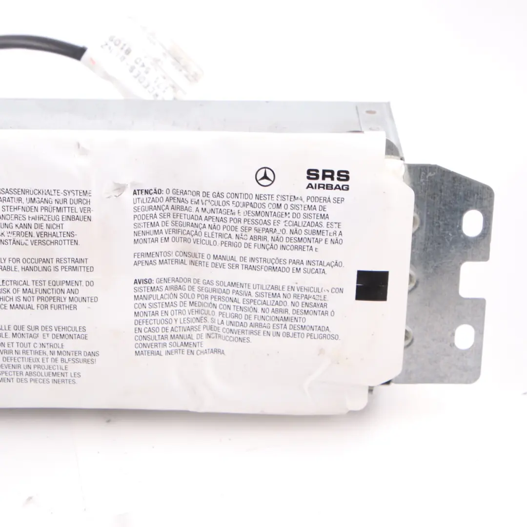 Airbag lato passeggero cruscotto anteriore Air Bag per Mercedes SLK R171 con numero di parte A1718601002 Mercedes SLK R171 Airbag lato passeggero cruscotto anteriore Air Bag - SKU A1718601002 - Numero di parte A1718601002