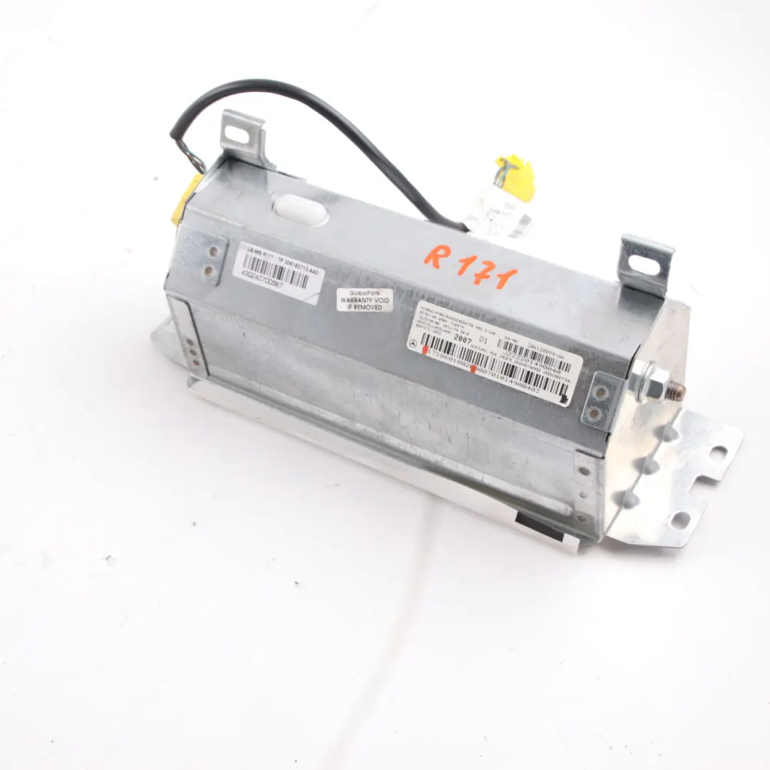 Airbag Passenger Side Front Dashboard Air Bag to Mercedes SLK R171 with Part number A1718601002 Mercedes SLK R171 Airbag Passenger Side Front Dashboard Air Bag - SKU A1718601002 - Part number A1718601002