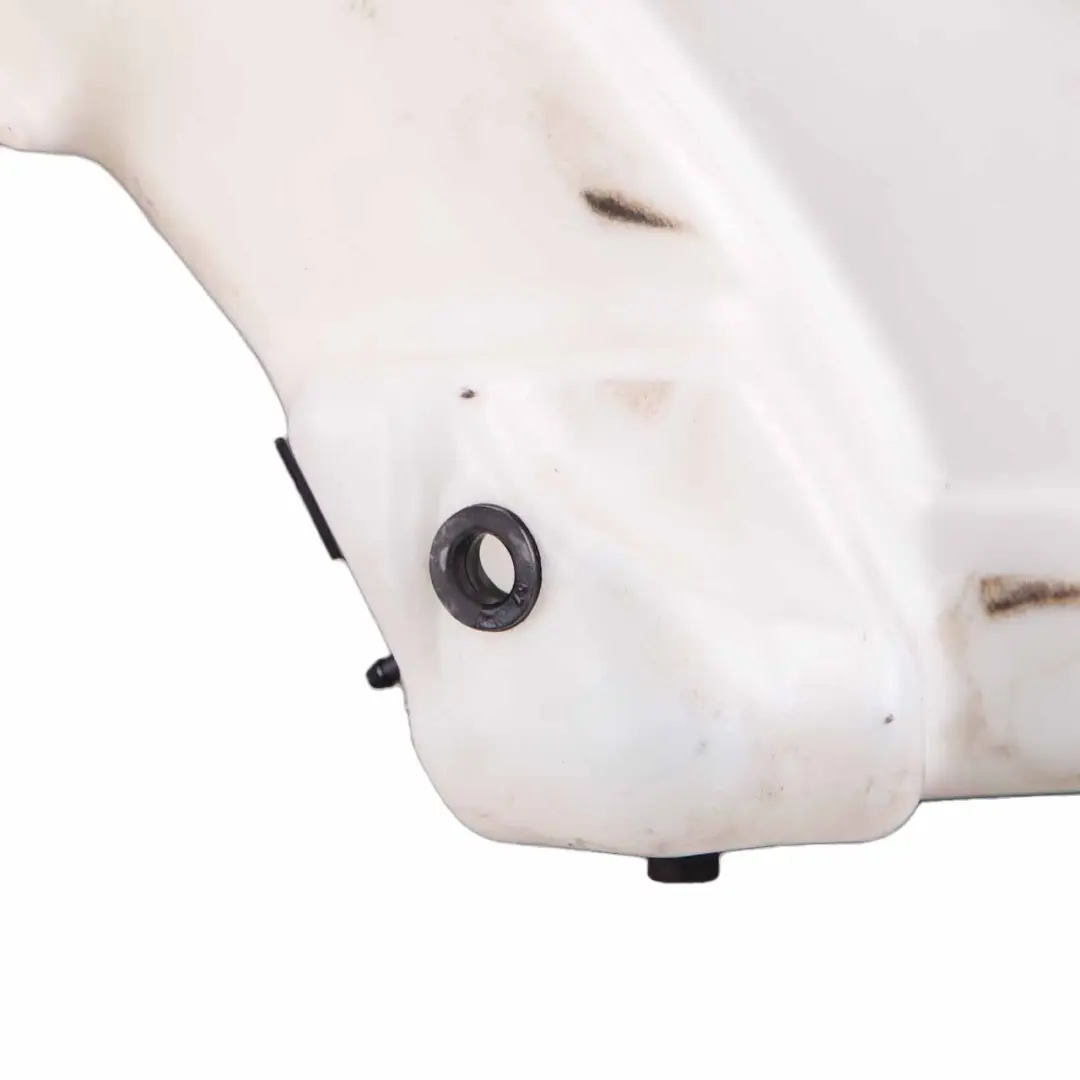 Bouteille de lave-glace Réservoir pare-brise A1718600160 pour Mercedes SLK R171 à propos du numéro de pièce A1718690120 Mercedes SLK R171 Bouteille de lave-glace Réservoir pare-brise A1718600160 - SKU A1718690120 - Numéro de pièce A1718690120