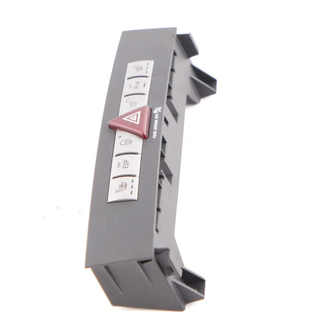 Schalter für die Warn Blinkanlage ESP Sitzheizung für Mercedes SLK R171 mit Teilenummer A1718700910 Mercedes SLK R171 Schalter für die Warn Blinkanlage ESP Sitzheizung - SKU A1718700910 - Teilenummer A1718700910