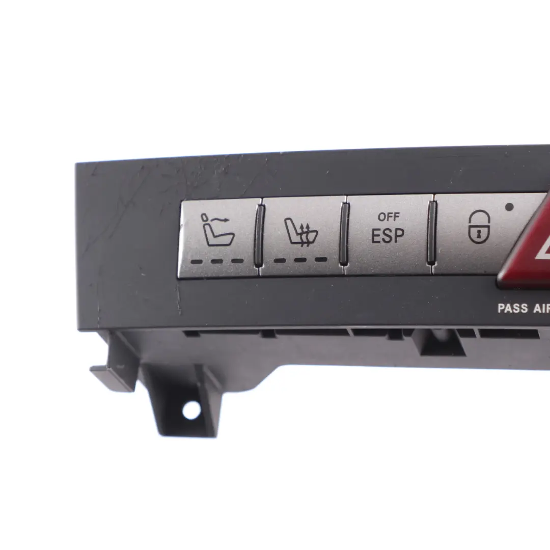 Interruttore Controllo Pericolo ESP Sedili Riscaldati per Mercedes R171 con numero di parte A1718701110 Mercedes R171 Interruttore Controllo Pericolo ESP Sedili Riscaldati - SKU A1718701110 - Numero di parte A1718701110