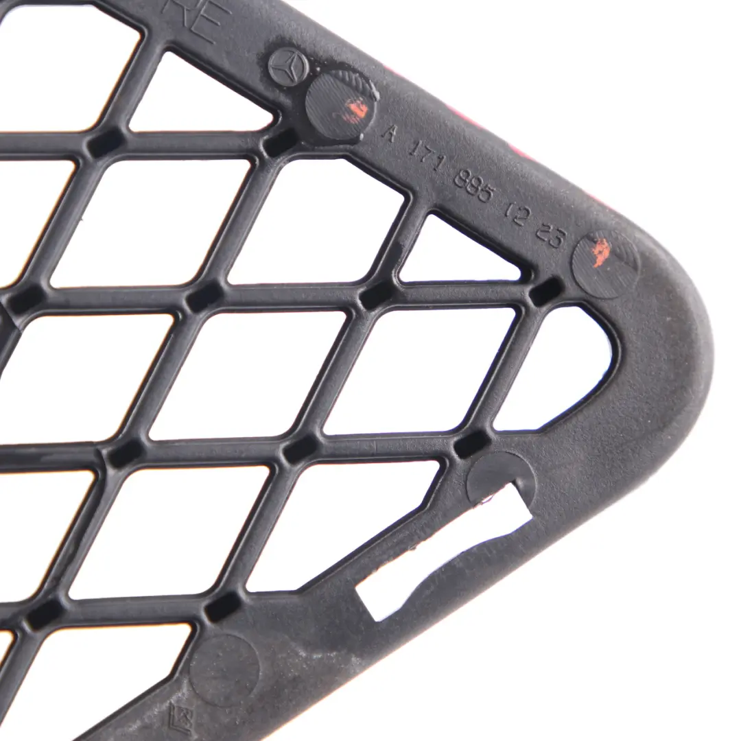 Front Bumper Fog Light Lamp Cover Right O/S Grille A1718851223 to Mercedes SLK R171 with Part number A1718800624 Mercedes SLK R171 Front Bumper Fog Light Lamp Cover Right O/S Grille A1718851223 - SKU A1718800624 - Part number A1718800624