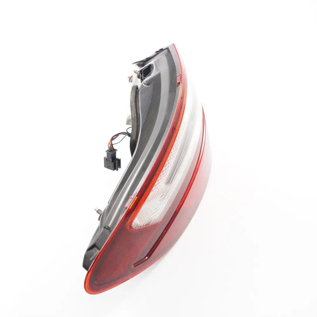 Luz Trasera Luz Trasera Izquierda Panel Lateral para Mercedes SLK R172 con número de pieza A1729063900 Mercedes SLK R172 Luz Trasera Luz Trasera Izquierda Panel Lateral - SKU A1729063900 - Número de pieza A1729063900