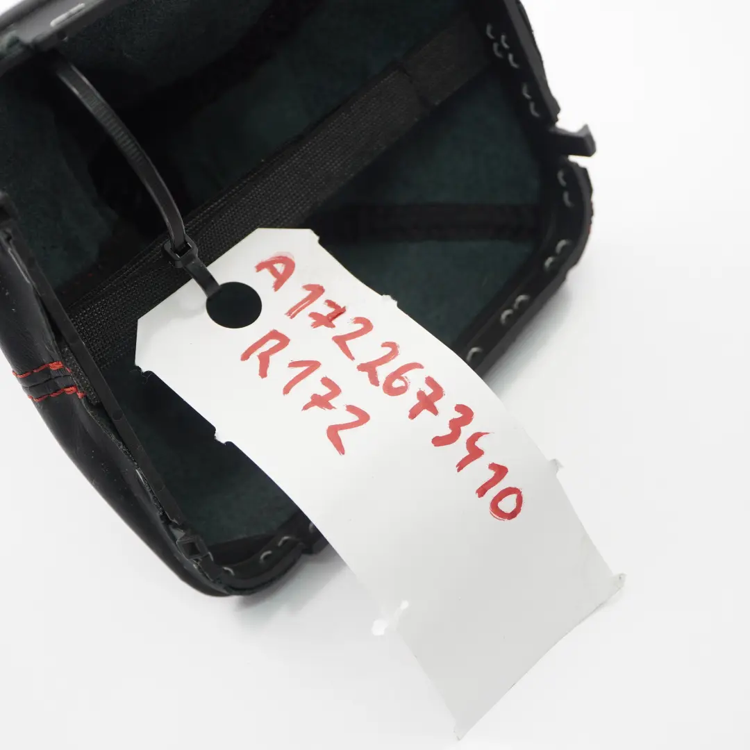 Shift Knob Mercedes SLK R172 Lever Selector Boot Automatic Leather Black to Gear with Part number A1722673410 Gear Shift Knob Mercedes SLK R172 Lever Selector Boot Automatic Leather Black - SKU A1722673410 - Part number A1722673410