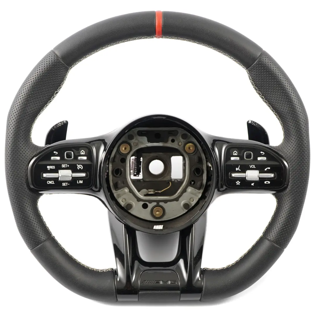 Volant Mercedes W204 C63 W212 AMG Cuir Noir Palettes changement vitesse sport pour à propos du numéro de pièce A1724601103 Volant Mercedes W204 C63 W212 AMG Cuir Noir Palettes changement vitesse sport - SKU A1724601103-1 - Numéro de pièce A1724601103