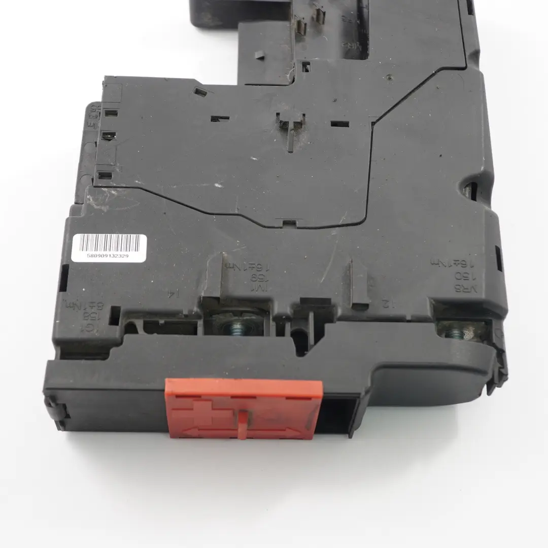 Fuse Box Control Unit to Mercedes SLK R172 Relay with Part number A1725400950 Mercedes SLK R172 Relay Fuse Box Control Unit - SKU A1725400950 - Part number A1725400950