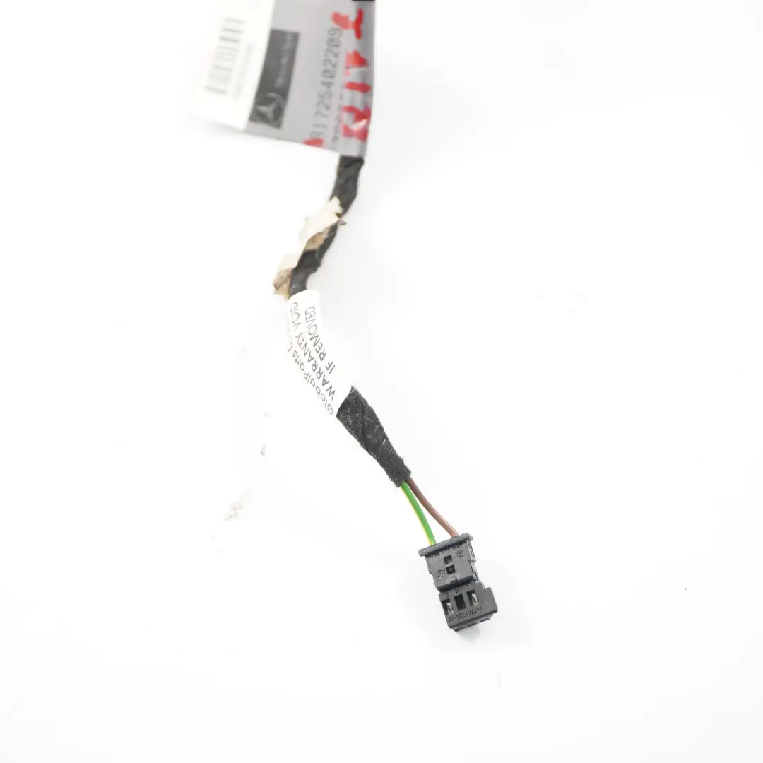 Scatola portaoggetti cablaggio per Mercedes R172 con numero di parte A1725402209 Mercedes R172 Scatola portaoggetti cablaggio - SKU A1725402209 - Numero di parte A1725402209