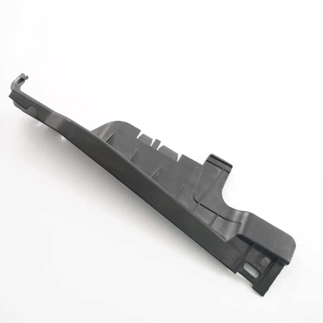 Seitenscheibe Hinten Rechts Strebenhalter für Mercedes SLK R172 Roadster mit Teilenummer A1726390243 Mercedes SLK R172 Roadster Seitenscheibe Hinten Rechts Strebenhalter - SKU A1726390243 - Teilenummer A1726390243