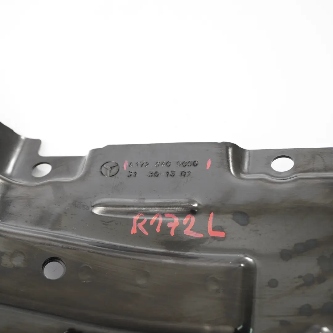 Corncer Halterung hinten links Halterung für Mercedes SLK R172 mit Teilenummer A1726400000 Mercedes SLK R172 Corncer Halterung hinten links Halterung - SKU A1726400000 - Teilenummer A1726400000