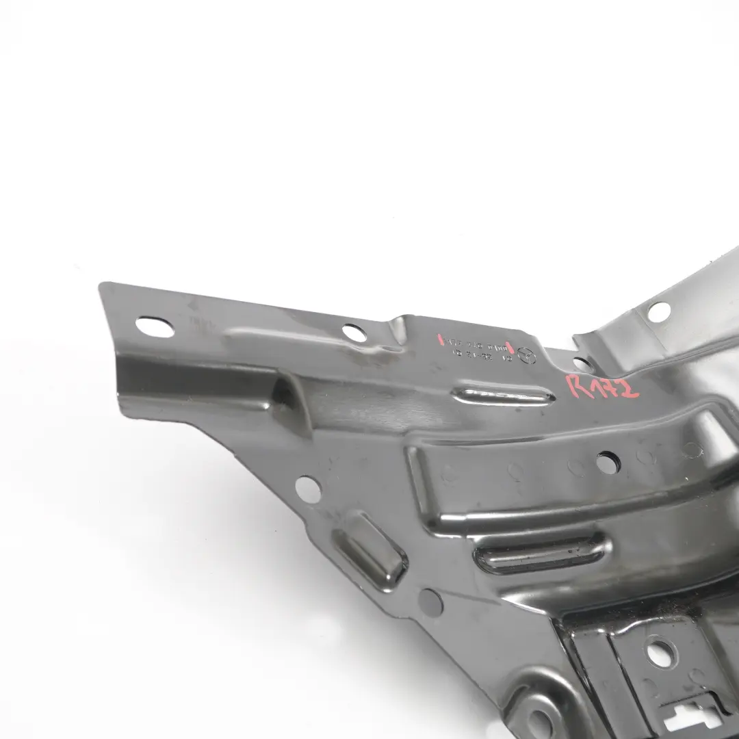 Halterung hinten rechts für Mercedes SLK R172 mit Teilenummer A1726400100 Mercedes SLK R172 Halterung hinten rechts - SKU A1726400100 - Teilenummer A1726400100