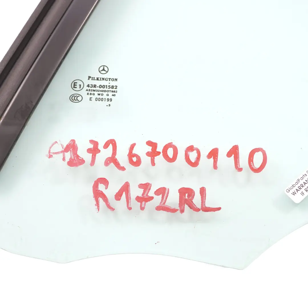 Vitre latérale arrière gauche AS2 pour Mercedes SLK R172 Cabriolet à propos du numéro de pièce A1726700110 Mercedes SLK R172 Cabriolet Vitre latérale arrière gauche AS2 - SKU A1726700110 - Numéro de pièce A1726700110