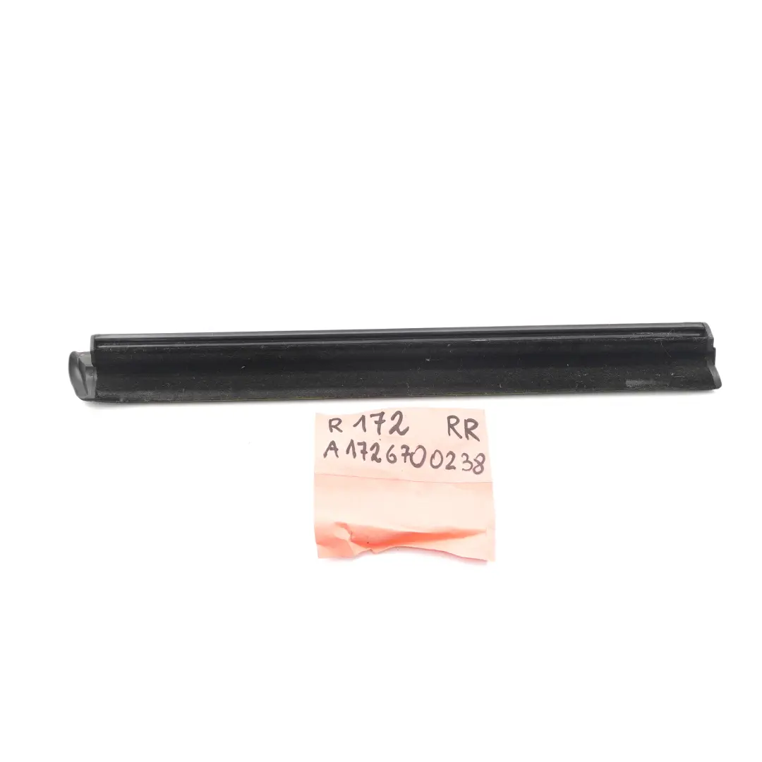Hinteres rechts Fenster Leiste Leisten Dichtung für Mercedes SLK R172 mit Teilenummer A1726700238 Mercedes SLK R172 Hinteres rechts Fenster Leiste Leisten Dichtung - SKU A1726700238 - Teilenummer A1726700238