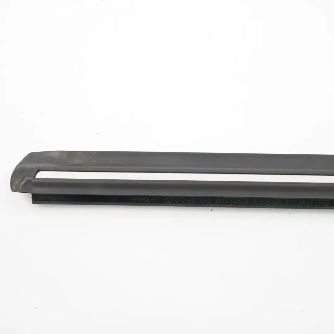 Mercedes SLK R172 Hinteres rechts Fenster Leiste Leisten Dichtung - SKU A1726700238 - Teilenummer A1726700238