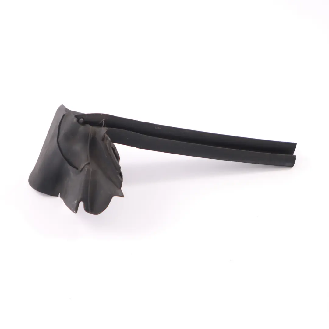 Striscia finestra posteriore sinistra Modanatura Guarnizione per Mercedes SLK R172 con numero di parte A1726700738 Mercedes SLK R172 Striscia finestra posteriore sinistra Modanatura Guarnizione - SKU A1726700738 - Numero di parte A1726700738